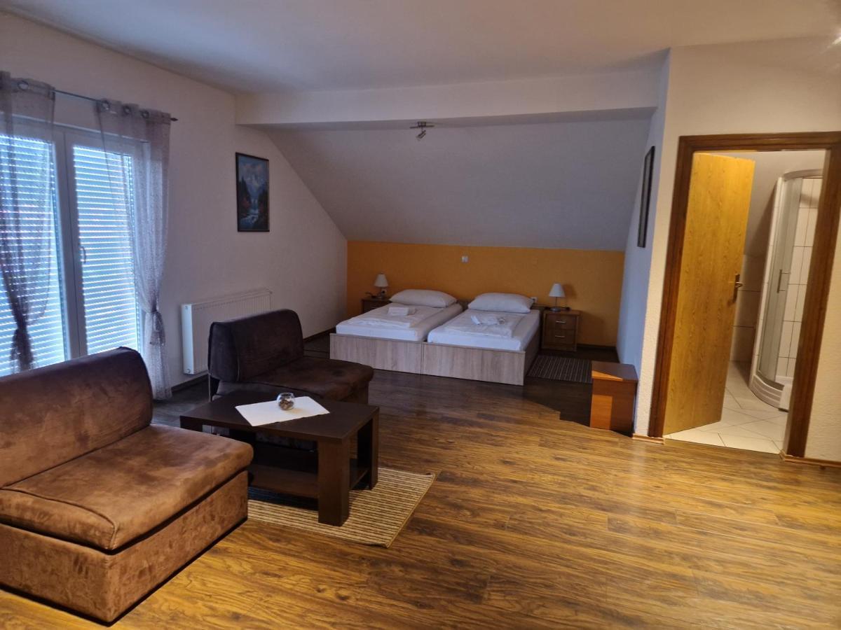 Plitvice Palace Grabovac (Karlovac) Exterior foto