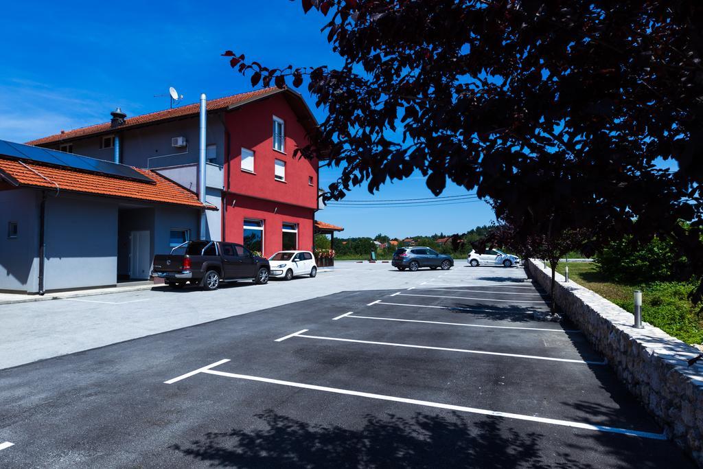 Plitvice Palace Grabovac (Karlovac) Exterior foto