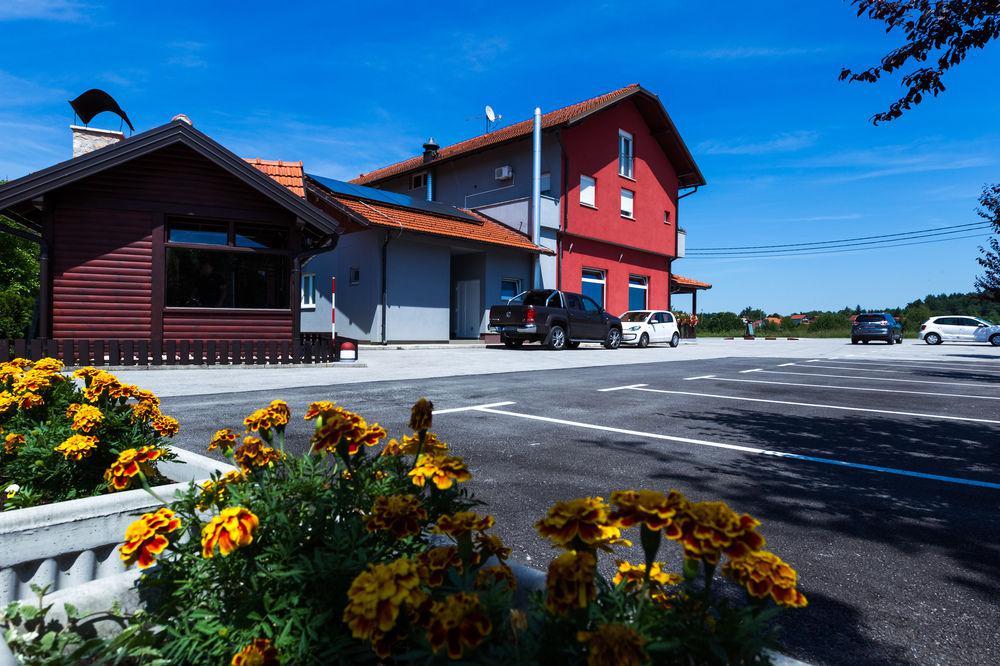 Plitvice Palace Hotel Grabovac  Exterior foto